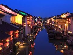 -吴山路夜市