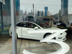 -TESLA 特斯拉(上海太古汇体验店)