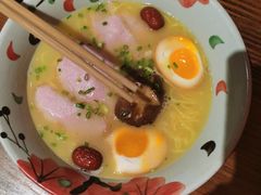 精熬人参鸡汤面-千金一碗·宝岛一村(韩国街店)