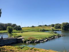 -万柳高尔夫俱乐部