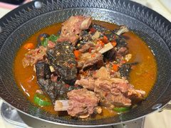 -罗霸蛮老岳阳大排档·鲜货烧烤·土吊子煨砂锅烧菜