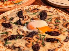 -Brut Eatery Wine Bar & Restaurant (建国东路店)