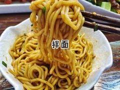 -黑白电视长沙小吃(美林M·LIVE天地东座店)