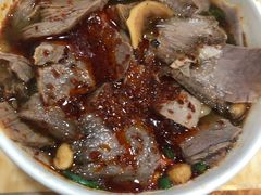 -覃肥叔桂林米粉(粮道街店)
