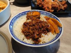 台湾卤肉饭-雷泰泰台式胡椒虾(滨江金铂湾店)