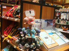 -百新书局(尚悦湾店)