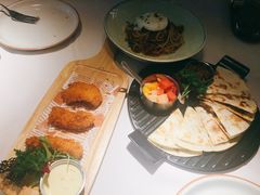 -阿妮叶李(光谷世界城店)