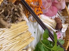 -滇翁·云南酸菜牛肉火锅(合肥首店坝上吾悦广场店)
