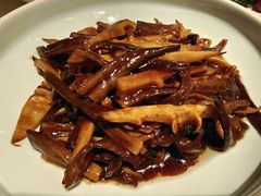 葱烧春笋鹿茸菌-丽思卡尔顿酒店-天泰轩中餐厅(大沽北路店)