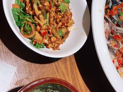 -老湘村·湖南土菜(天河维多利店)