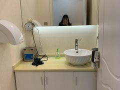 -明月眼镜(三坝店)