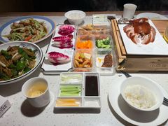 -小京廷北京烤鸭|山野贵州菜(梵华里店)