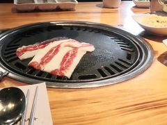 -唯成•韩国炭火烤肉 유성고기
