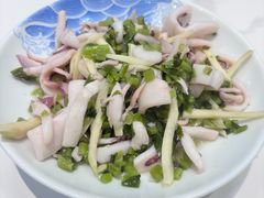 本地鱿鱼炒雪菜-金海湾海鲜排档(朱家尖店)