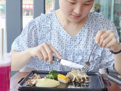 -必胜客(锦艺城店)
