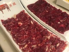吊龙-左庭右院鲜牛肉火锅(浦江欢乐颂店)