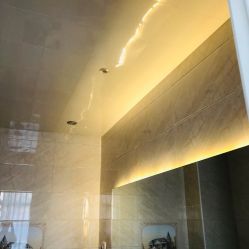 -苗方清颜痘肌研究所