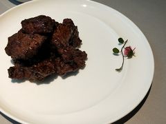 沪市牛肉粒-屋里厢上海菜馆