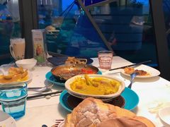 -港丽餐厅(高德置地店)