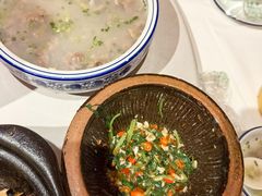 -客家大院·非遗赣南客家菜(郁孤台店)