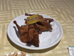 驰名石岐乳鸽-石岐佬中山菜馆(张溪店)