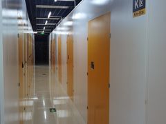 -安东易迷你自助仓储寄存仓库(草桥店)