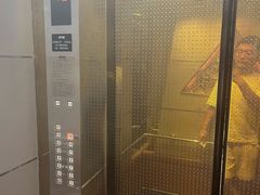 -曼谷湄南河畔华美达广场酒店