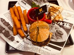 -豪客来牛排(中央花苑店)
