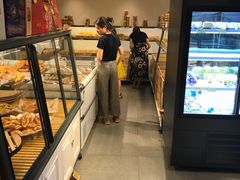 面包甜点陈列柜-吉美诺烘焙(公园北路店)