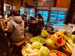 -富正毅三下锅·湘西韵味(天门山索道店)