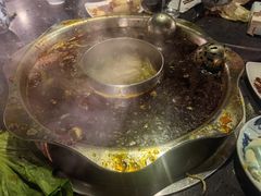 -楠柏弯休闲山庄(梨花溪店)
