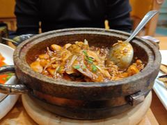 -海派美食·家宴海鲜青岛菜·石锅鲽鱼头(东方城店)