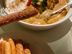 辣咖喱蟹配雪茄馒头-杭州西子湖四季酒店·金沙厅