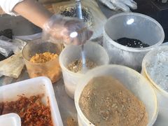 糯米包油条制作中-徐氏糯米包油条(山海关路店)