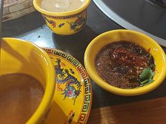 -银同牦牛肉火锅