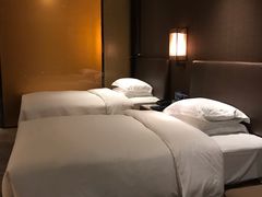 -中山利和希尔顿酒店
