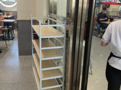 -小杨生煎(金山百联购物中心3楼店)