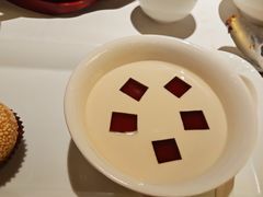 红茶奶冻-荣兴酒家(徐家汇店)