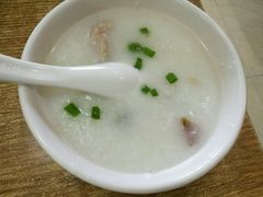 皮蛋瘦肉粥-广东小美食(果戈里大街店)
