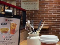 -必胜客(柳州万象城店)