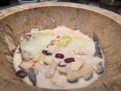 -云荷里·蒸汽石锅鱼·云南菜(中发百旺店)