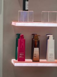 -Z.X HAIR SALON张新美业