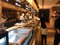 -雍和会海鲜姿造自助(湖东路店)