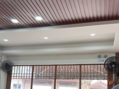 -正宗李家土鸡米线店