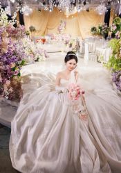 -南京宝娜嫁衣婚纱礼服馆(中央路店)