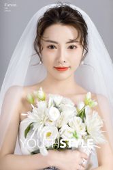 -雪中彩影婚纱摄影·微光艺术中心