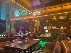 -Famous肥猫墨西哥音乐餐吧(五棵松华熙LIVE店)