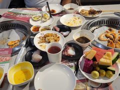 -汉金城海鲜烤肉自助百汇(威海威高广场店)