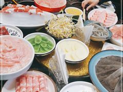 -小天鹅火锅·一线江景洪鼎旗舰店(洪崖洞店)
