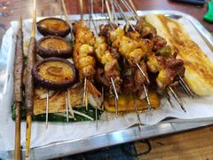 烤排骨-老谢野馄饨(延安路店)